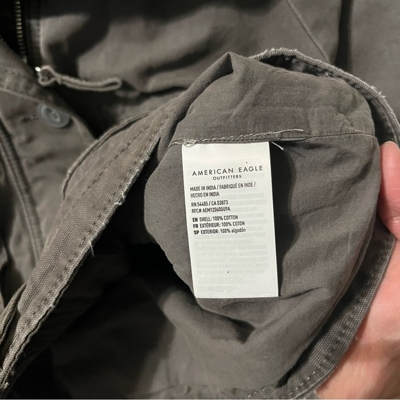 AE American Eagle Cropped Cargo Jacket Size Small - Picture 8 of 12